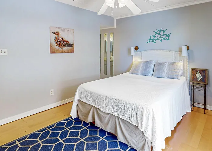 Second Floor With Free Wifi Gulf Views Ac And Gated Entrance Gulf Shores